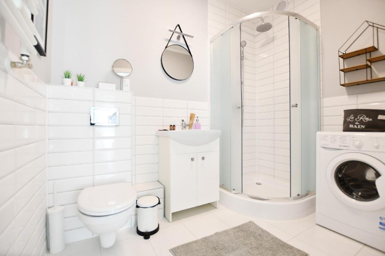 코워브제크 Apartament Kapitanski 아파트 외부 사진